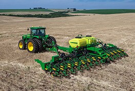 Plantadeira DB 40, uma dos lançamentos da John Deere em 2015: qualidade de plantio e produtividade. (Foto: Divulgação)