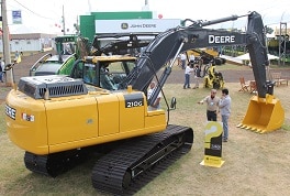 Agrishow 2016: Construção e Florestal