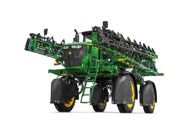 Pulverizador 440R no fundo branco.