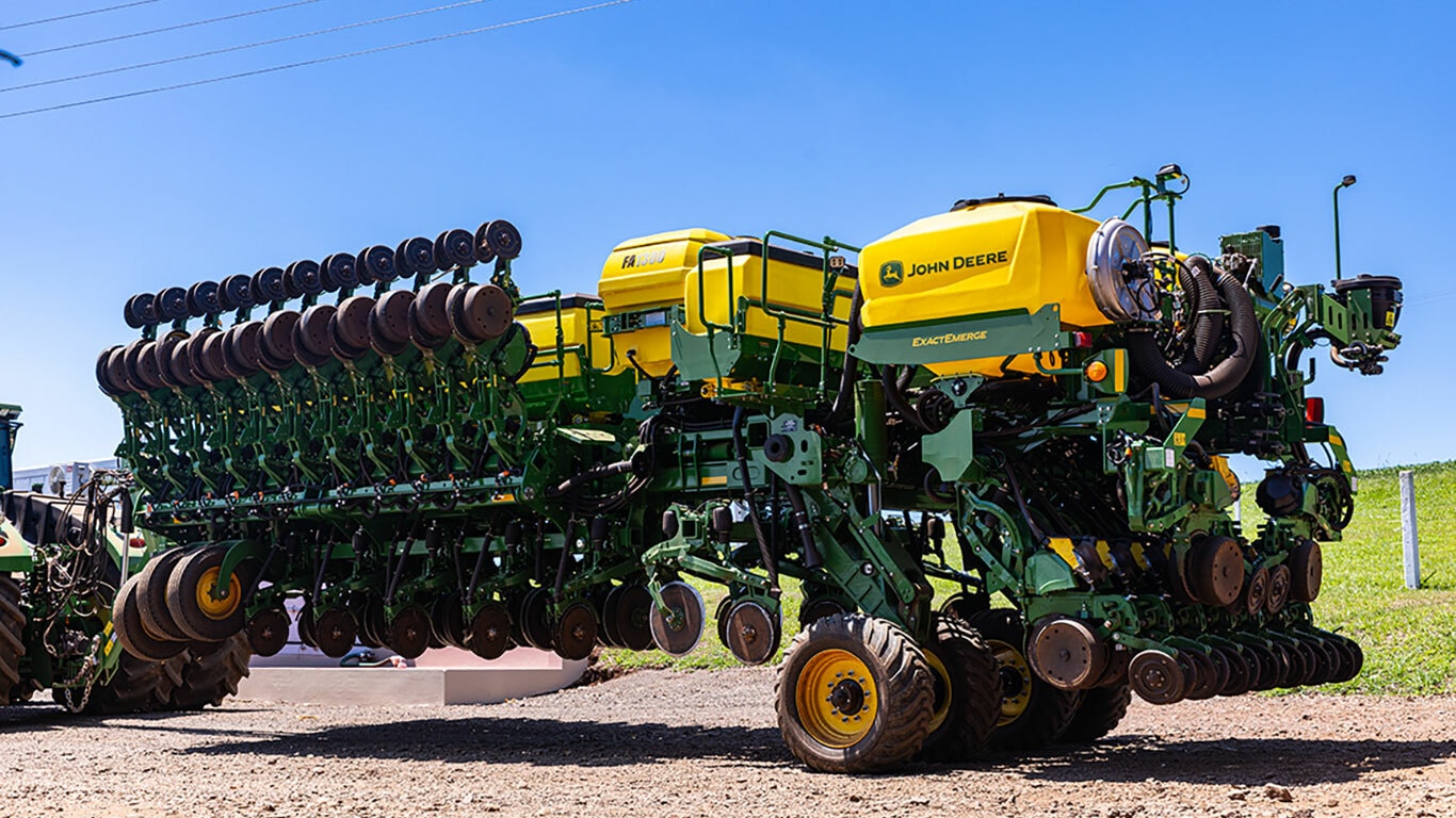 Plantadeira 3119FT no campo