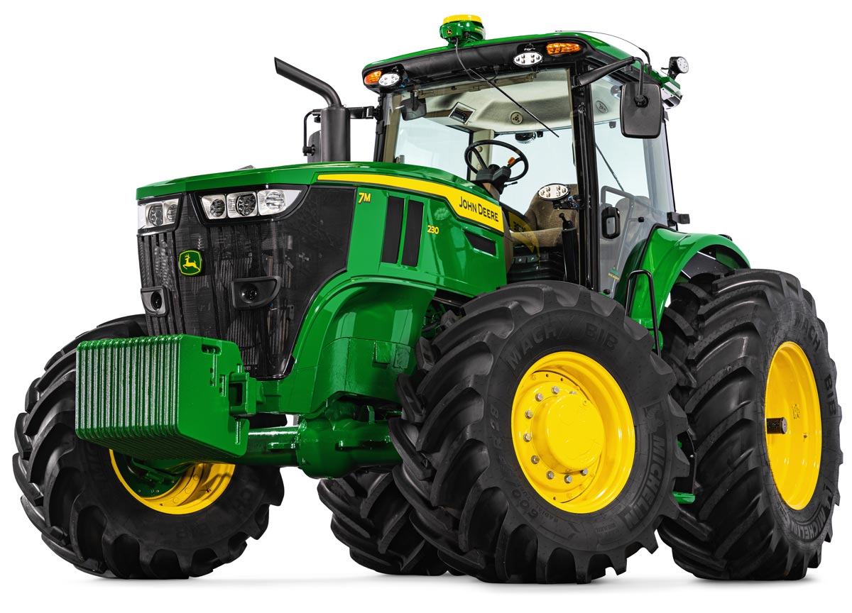 Trator 7M no fundo branco