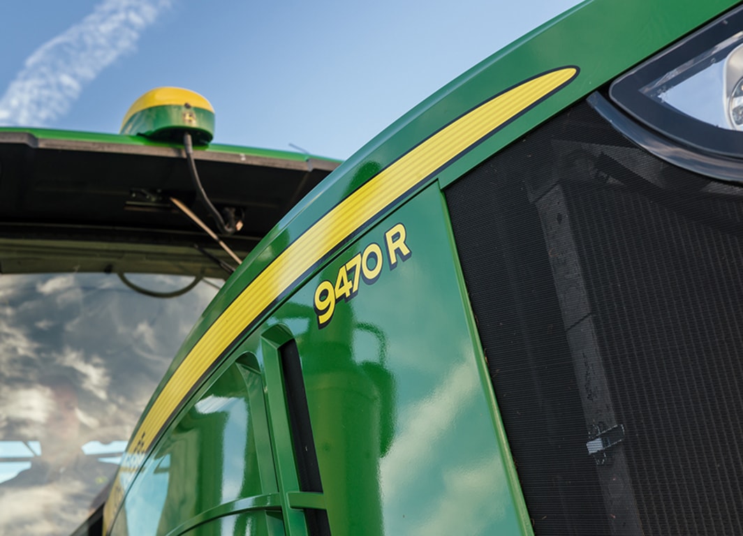 Os maiores tratores John Deere fabricados no mundo.