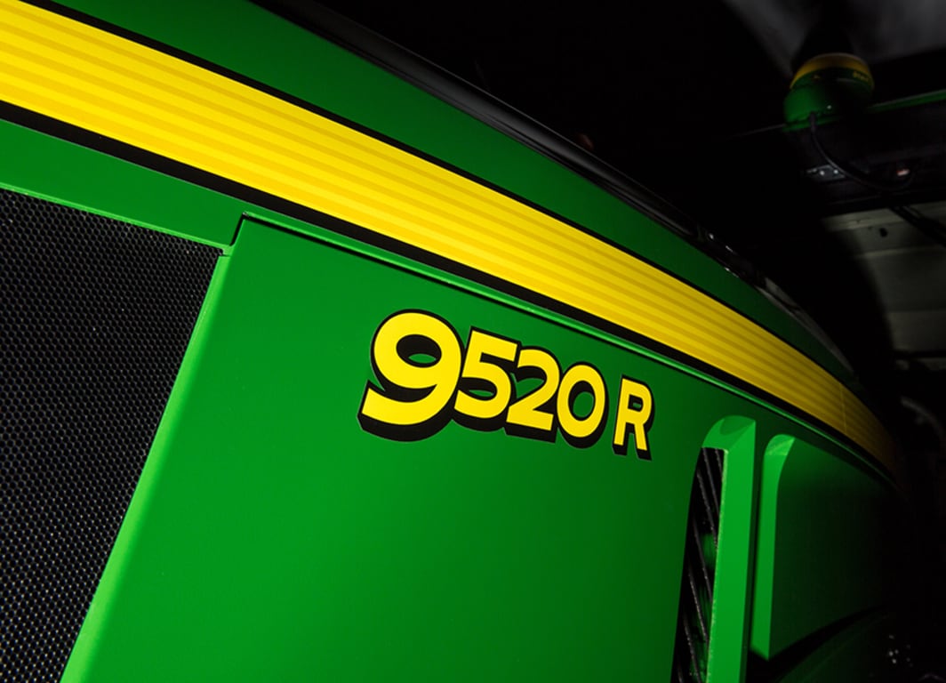 Os maiores tratores John Deere fabricados no mundo.